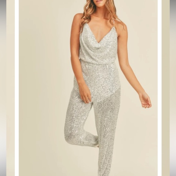 Sequin jumpsuit - super comfy, super chic - Picture 2 of 2